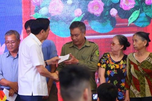 Hà Nội chi trả hỗ trợ cho 16.677 lao động tự do theo gói 62.000 tỷ đồng