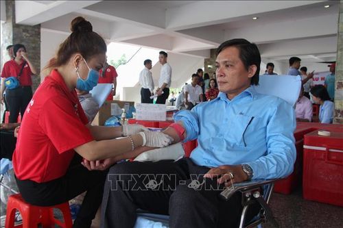 Hành trình Đỏ 2020 tiếp nhận được gần 10.000 đơn vị máu