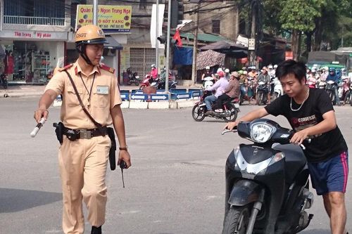 Không nộp phạt vi phạm giao thông bị xử lý như thế nào?