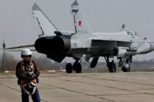Quan chức Nga bị bắt vì bán tiêm kích MiG-31 với giá... 2 USD