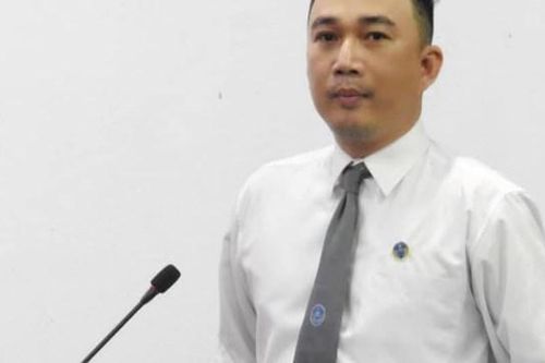 Ý kiến chuyên gia: Thế nào là 'tên quá dài'?
