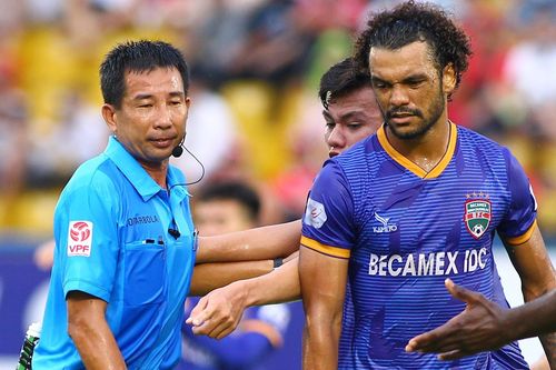 SLNA: 'Trọng tài có sự bao che, dung túng'