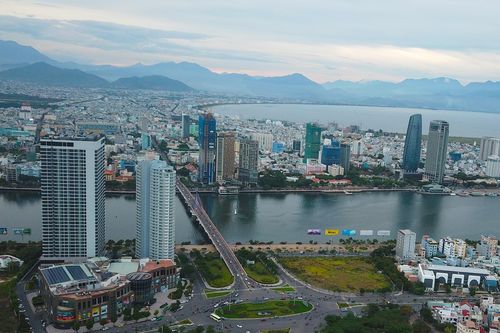 Kinh tế Đà Nẵng tăng trưởng âm sau 23 năm