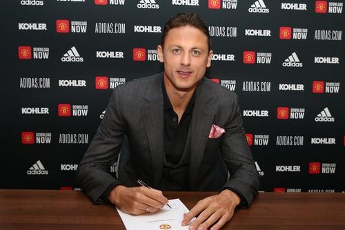 Matic ký hợp đồng mới, có thể giải nghệ tại MU