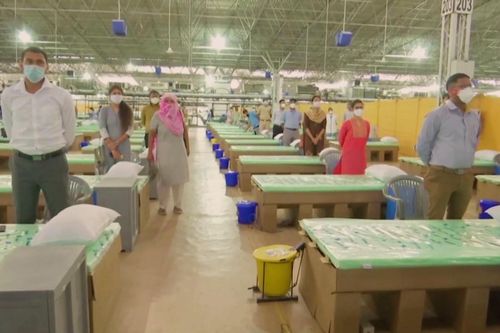 Ấn Độ mở cửa bệnh viện dã chiến lớn nhất thế giới để ứng phó Covid-19
