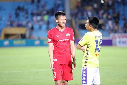 Quế Ngọc Hải 'cà khịa' Đức Huy sau trận hòa căng thẳng