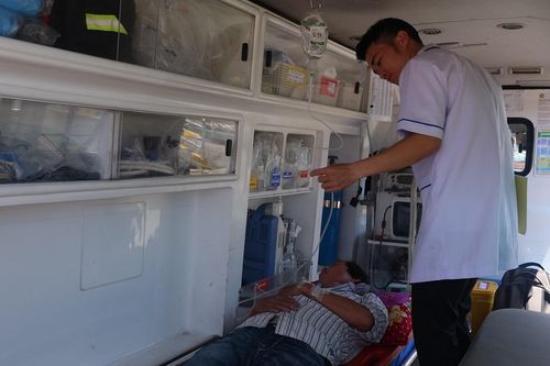 Kịp thời ứng cứu một ngư dân nguy kịch trên biển