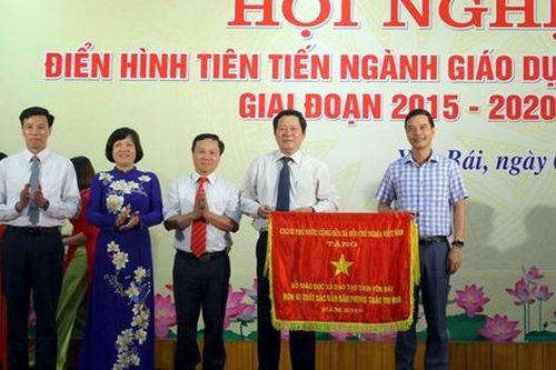 Yên Bái tuyên dương 121 điển hình ngành Giáo dục giai đoạn 2015-2020
