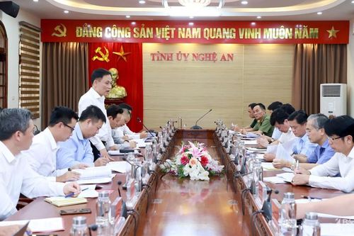 Đoàn công tác Bộ Ngoại giao làm việc với lãnh đạo tỉnh Nghệ An