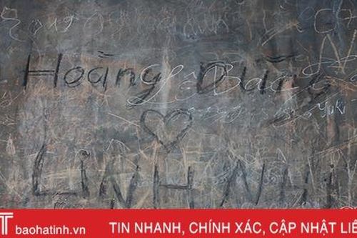 Di tích gần 200 tuổi bị 'làm xấu'!
