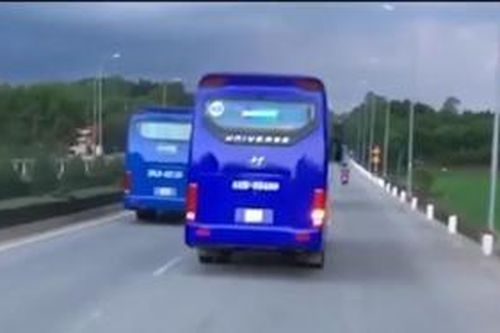 Cản đường xe chữa cháy, hai tài xế bị buộc thôi việc