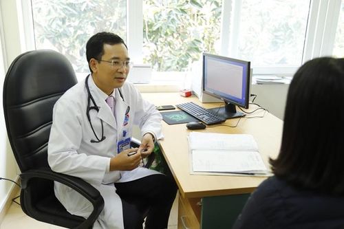 Bỏ dở phác đồ điều trị, nhiều người tái phát ung thư