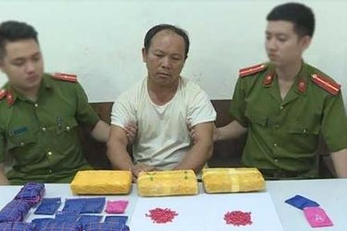 Vận chuyển trái phép 30 nghìn viên MTTH trong đêm tối