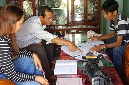 7 gia đình cán bộ thôn trả lại tiền hỗ trợ khó khăn do đại dịch COVID-19