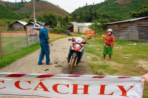 Đắk Nông chống dịch bạch hầu như phòng chống COVID-19