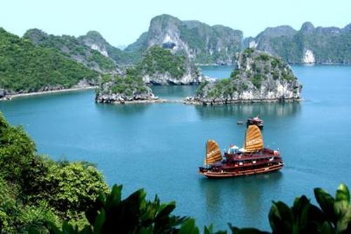 Vịnh Hạ Long được bình chọn vào top 50 kỳ quan thiên nhiên thế giới
