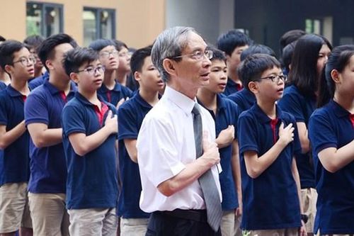 Thầy Khang lo đối mặt với những mùa Covid khi nghỉ hè 3 tháng