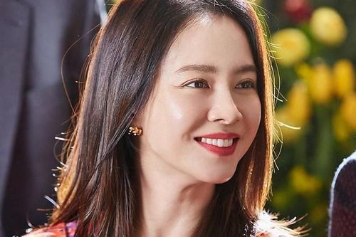 Song Ji Hyo ở tuổi 39