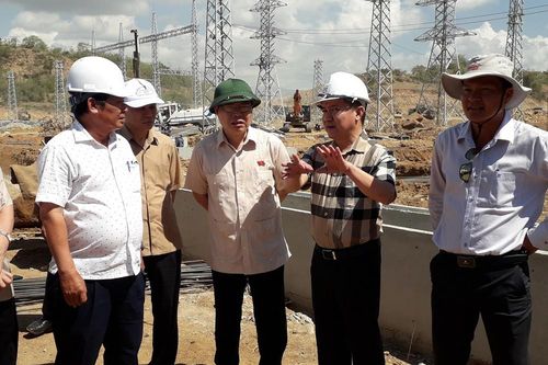 Đoàn công tác Quốc hội kiểm tra dự án truyền tải điện 500kV