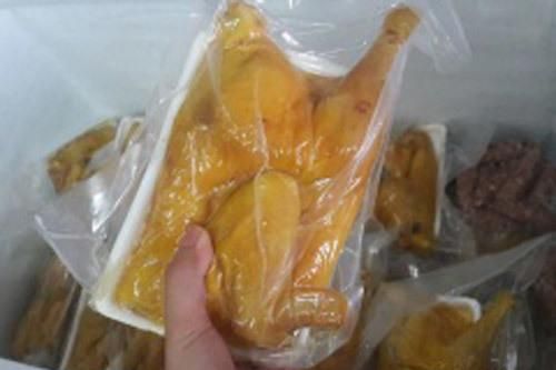 Sự thật 'ngã ngửa' về gà ủ muối hoa tiêu siêu rẻ trên thị trường