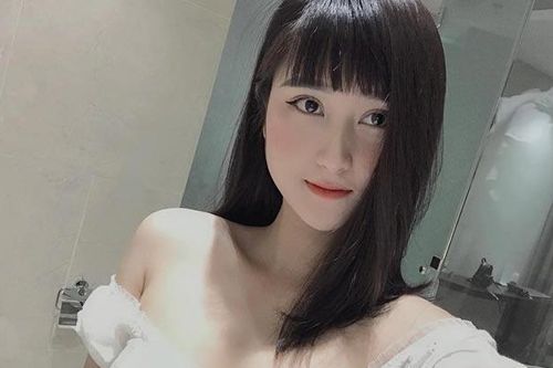Hot girl Hải Phòng sốc vì kiểu tóc mới của sao tuyển Việt Nam
