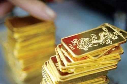 Giá vàng tăng kỷ lục sau 8 năm, vượt mốc 50 triệu đồng/lượng
