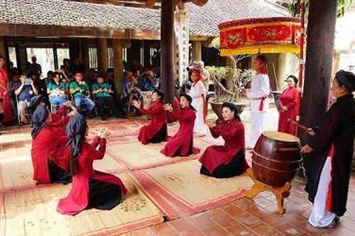 Xây dựng Việt Trì trở thành thành phố lễ hội
