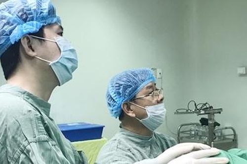 Nội soi thành công tuyến tiền liệt cho cụ ông 101 tuổi