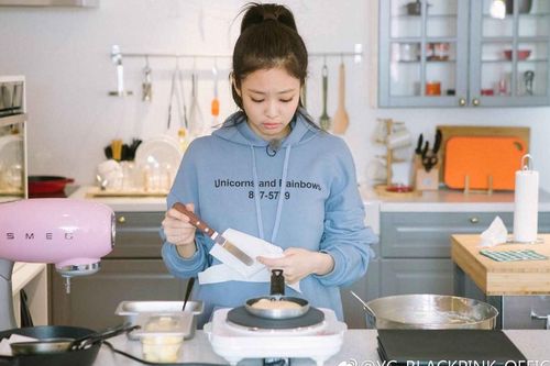 3 chòm sao đúng chuẩn 'con nhà người ta': Sự nghiệp thành công việc nhà thì đảm