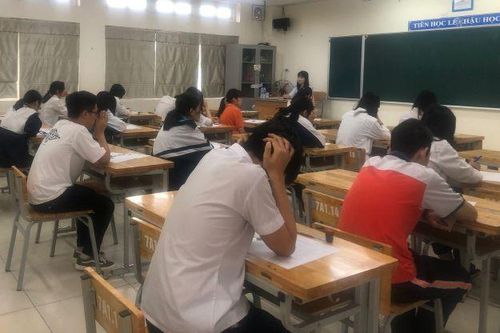 15.000 học sinh lớp 9 Hà Nội không thi lớp 10 sẽ học ở đâu?