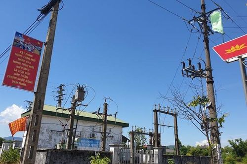 8 người bị đình chỉ công tác sau sự cố phóng điện