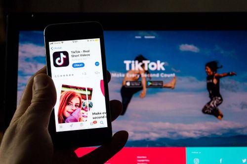 Ấn Độ cấm TikTok, sự giả dối của Facebook bị phơi bày