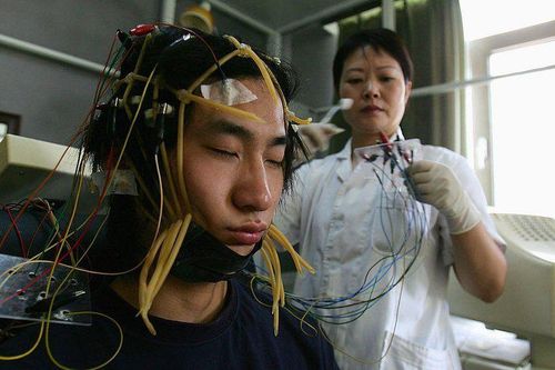 Trẻ bị nhốt trong buồng kín, đánh tới chết ở trại cai nghiện Internet