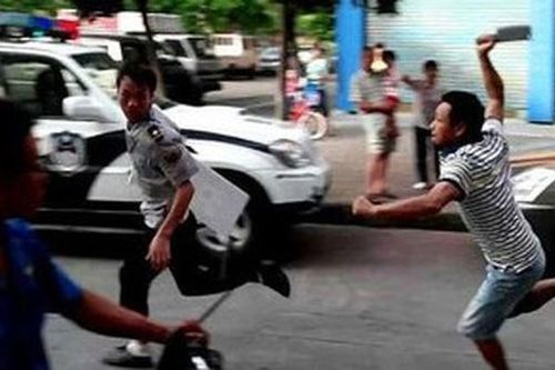 5 người bị tạm giữ sau vụ thanh niên chết dưới hồ nước