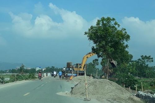 Cải tạo đường, 'quên' biện pháp bảo đảm an toàn