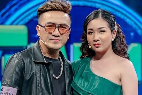 Sao nam 'Gọi đò' tiết lộ cách 'cưa đổ' bà xã kém 12 tuổi