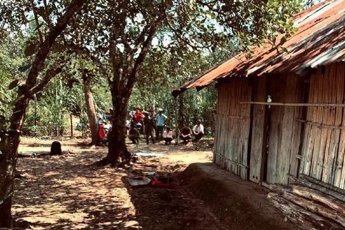 Bất thường cái chết nam thanh niên dưới hiên nhà người đàn ông