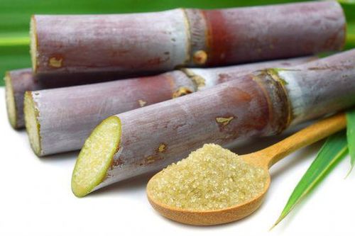 Người phụ nữ tử vong sau khi ăn mía, dấu hiệu này ở mía chẳng khác gì độc dược