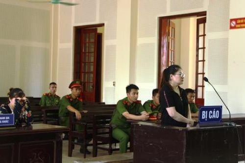 Bán ma túy của chồng để lại, góa phụ 5 con lĩnh án trong nước mắt