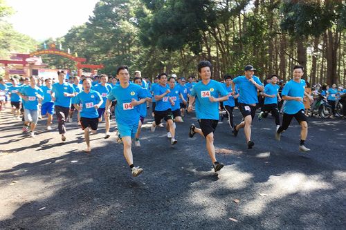 Giải Việt dã vì sức khỏe công nhân viên chức-lao động huyện Mang Yang