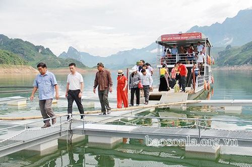 Hội thảo 'Khai thác tiềm năng phát triển du lịch huyện Mường La trong xu thế cuộc cách mạng công nghiệp lần thứ 4'