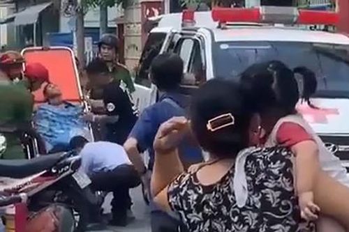 TPHCM: Bảo vệ chung cư tưới xăng lên người rồi tự thiêu
