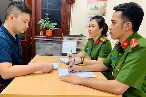 Tạo vỏ bọc hoàn hảo để lừa đảo nhiều xe ô tô