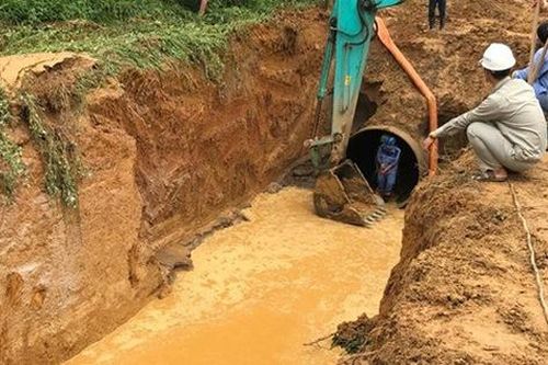 Đường ống nước sạch sông Đà tiếp tục gặp sự cố