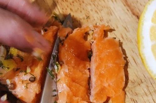 Những ai biết và thích ăn cá hồi, nhất định nên thử công thức ngon khó cưỡng này
