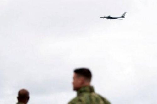 Tu-142 Nga xuất hiện ngay tại khu vực hải quân NATO đang tập trận
