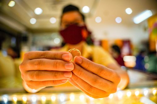 Giá vàng lại lập đỉnh mới