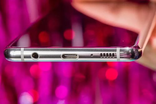 Samsung có thể bán điện thoại Galaxy như máy trần