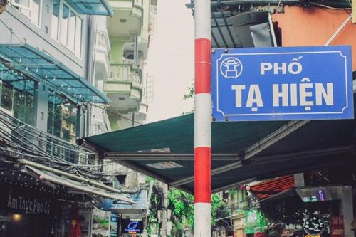 Ăn chơi thì ra Tạ Hiện