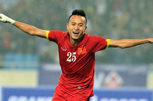 Võ Huy Toàn đón con đầu lòng